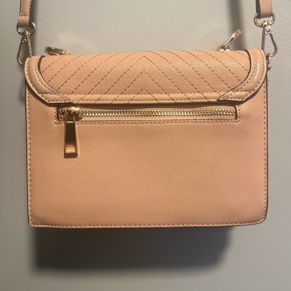 Aldo Blush Quilted Shoulder Bag - Picture 4 of 6